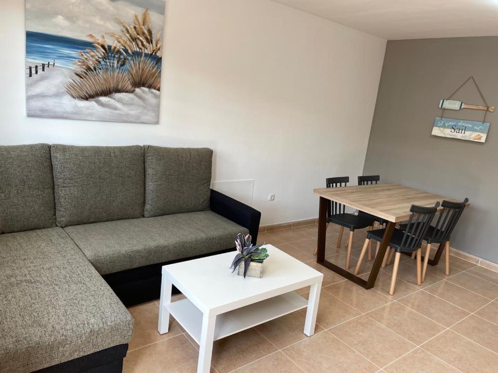 Casa Mari Y Jose Con Grandes Piscinas Y Wifi Gratis Apartment คอร์ราเลโฮ ภายนอก รูปภาพ