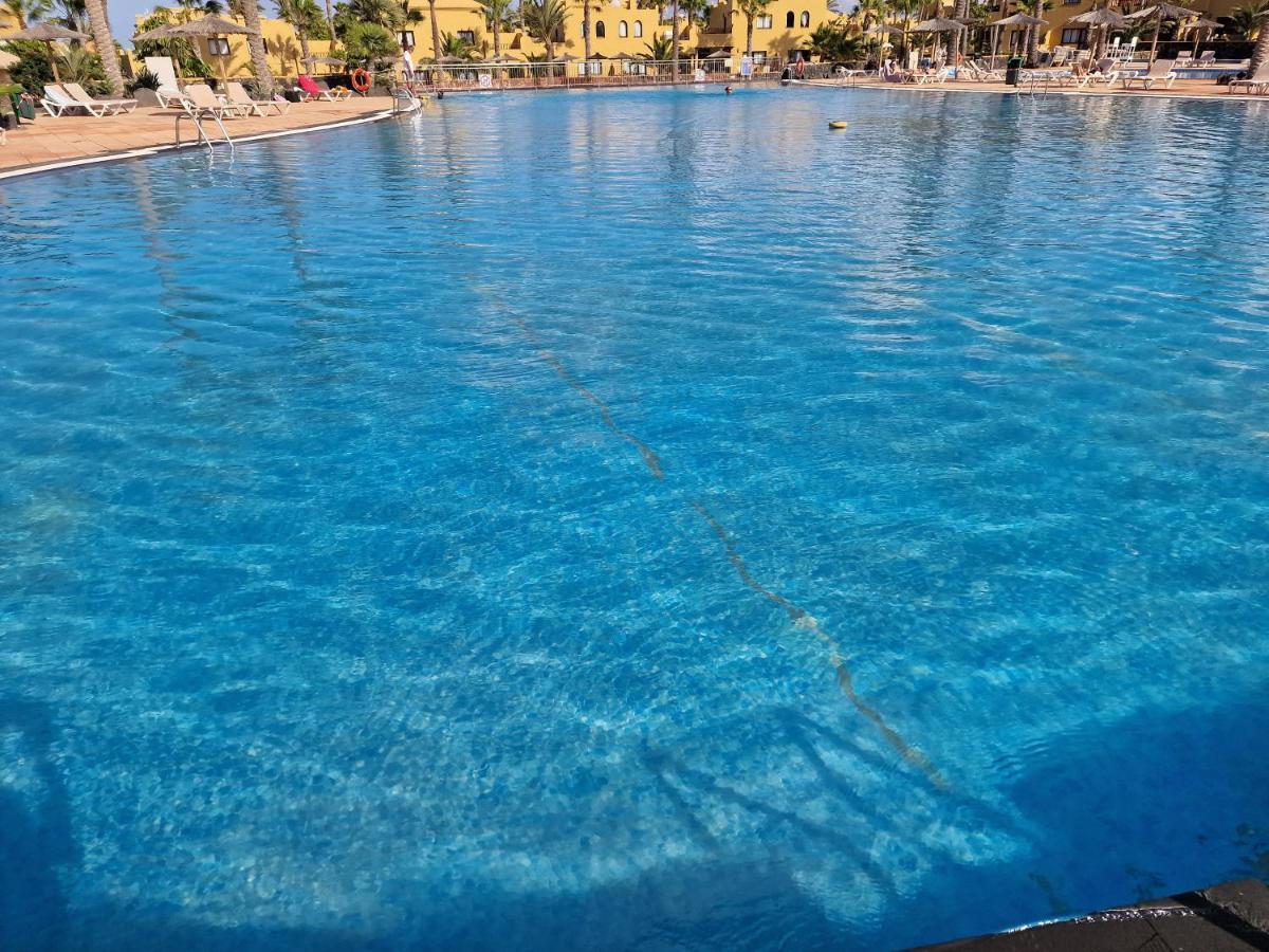 Casa Mari Y Jose Con Grandes Piscinas Y Wifi Gratis Apartment คอร์ราเลโฮ ภายนอก รูปภาพ