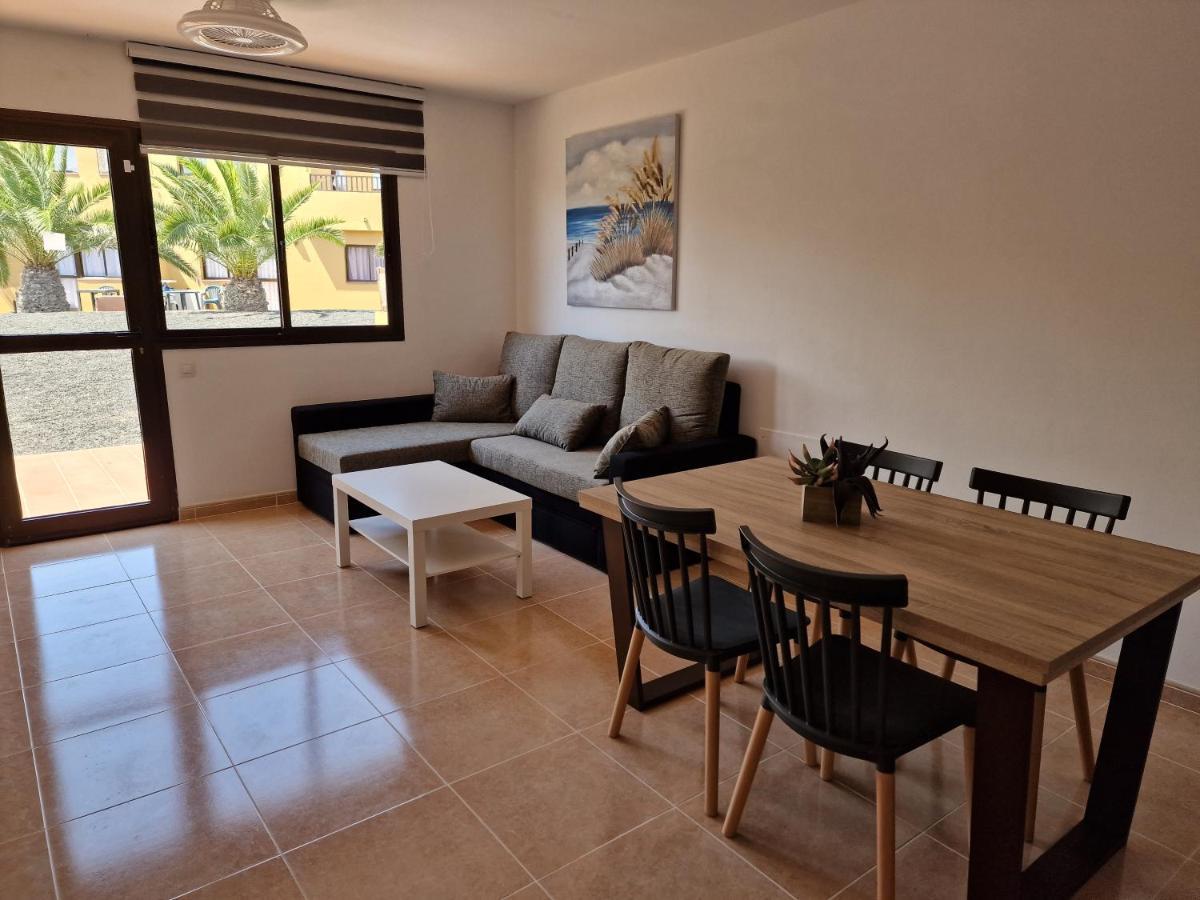 Casa Mari Y Jose Con Grandes Piscinas Y Wifi Gratis Apartment คอร์ราเลโฮ ภายนอก รูปภาพ