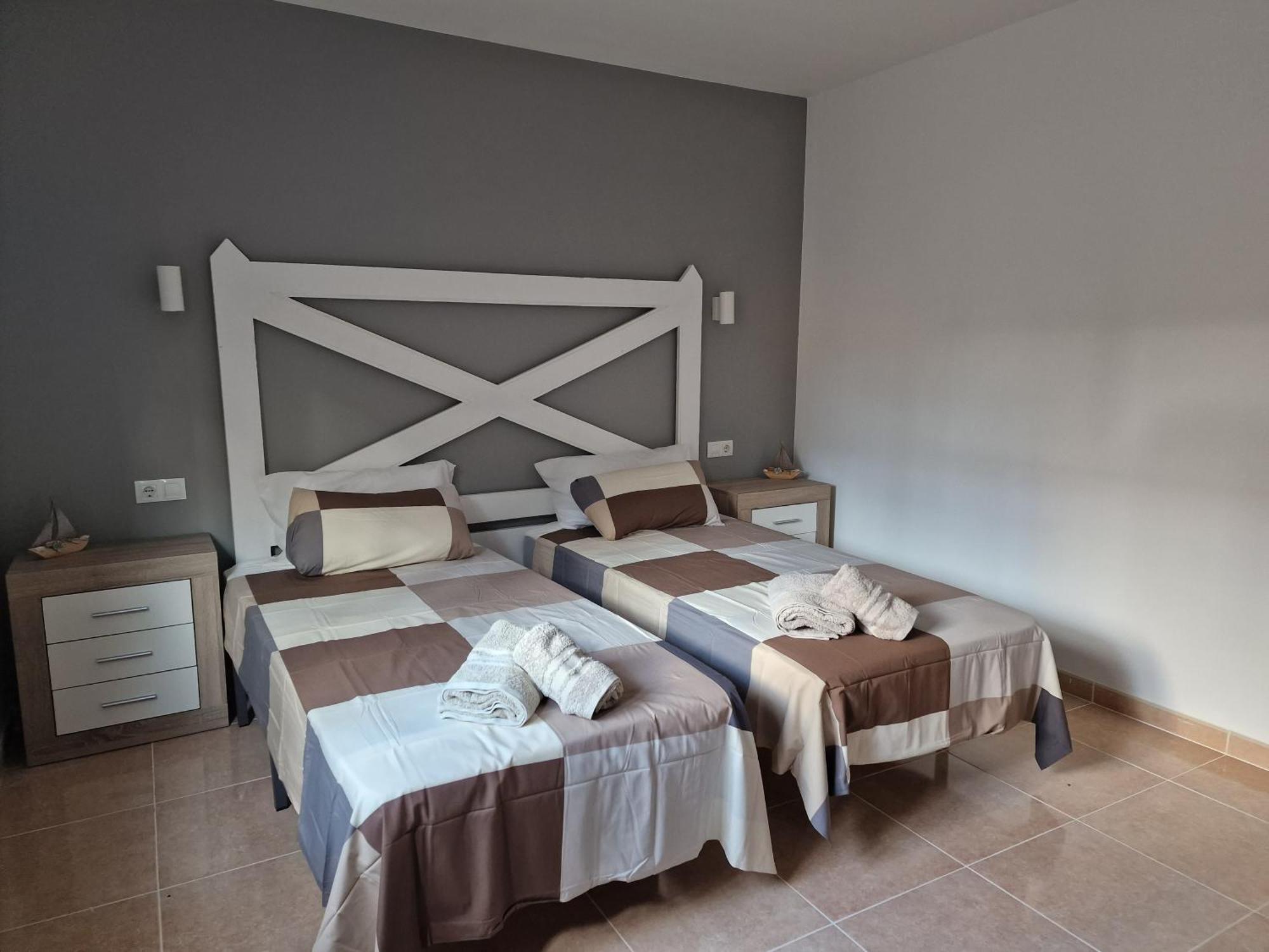 Casa Mari Y Jose Con Grandes Piscinas Y Wifi Gratis Apartment คอร์ราเลโฮ ภายนอก รูปภาพ